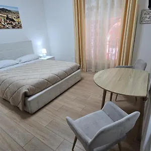 Apartment Nel Sole Monolocale, Bologna